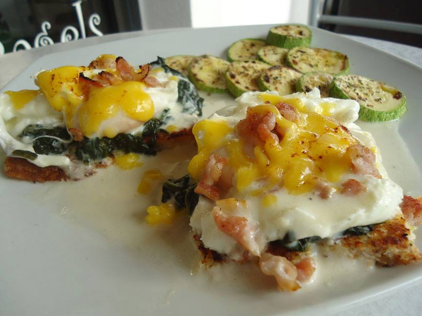 Huevos (2) Benedictine Aroma