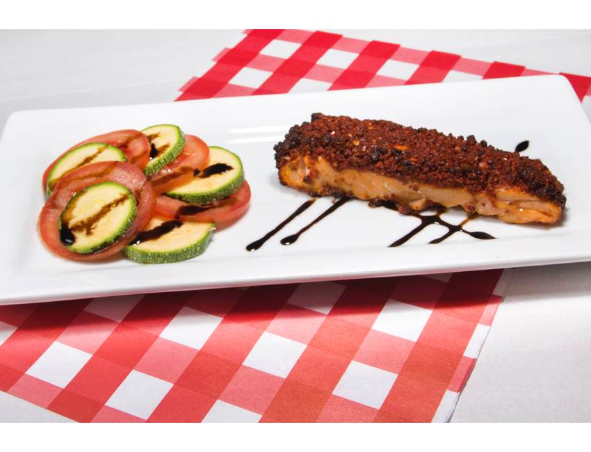 Salmón (200 g) al Strato Rojo